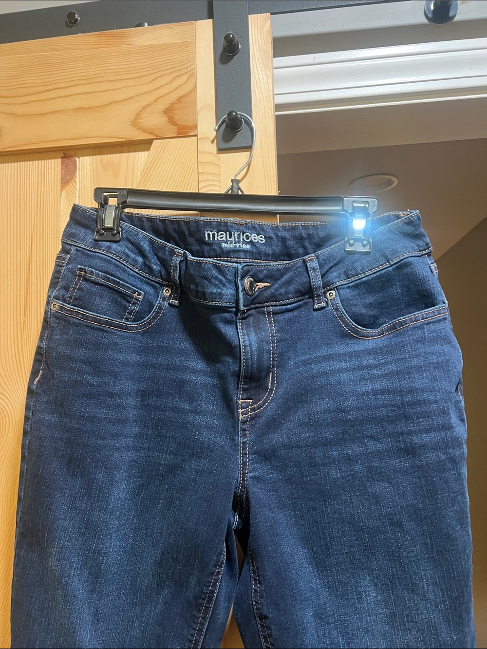 Maurices Dark Blue Straight Leg Women’s Jeans size 10 short